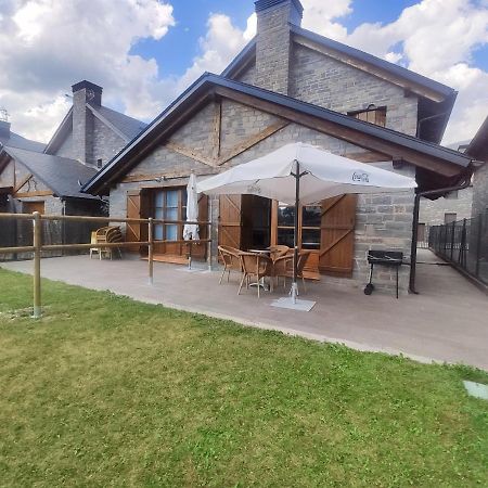 Casa Orbil Villa Villanúa Екстериор снимка